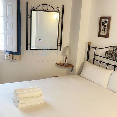 Vivienda Turistica Con Encanto Centrico, Wifi Y Patio Bilbao Exterior photo